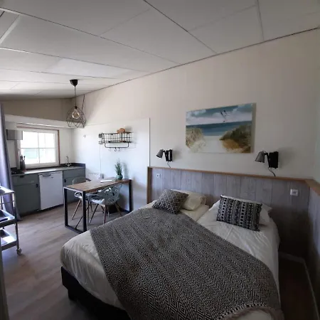 Beach Lodges Oostvoorne Gerendaház *