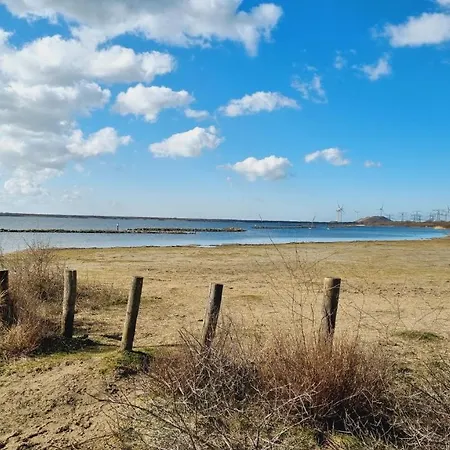 Beach Lodges Oostvoorne * Oostvoorne