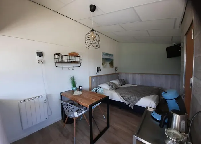 Beach Lodges Oostvoorne *