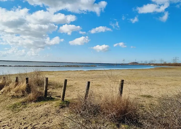 Beach Lodges Oostvoorne * Oostvoorne