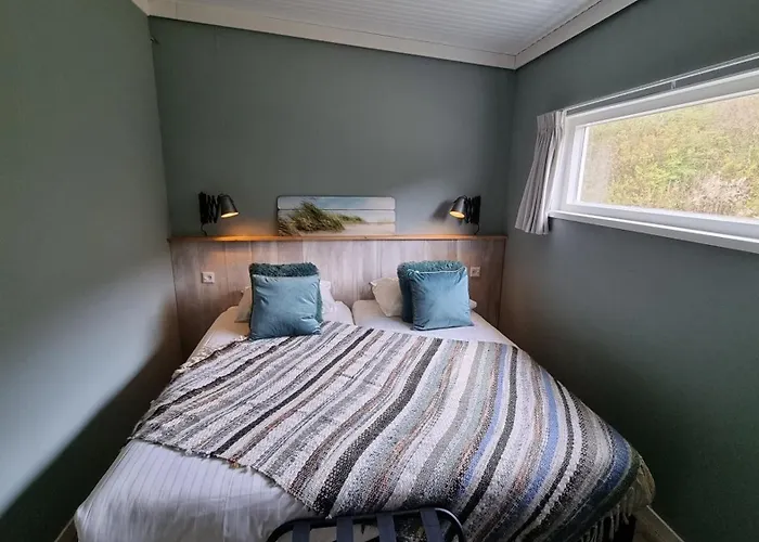 Beach Lodges Oostvoorne Lodge *