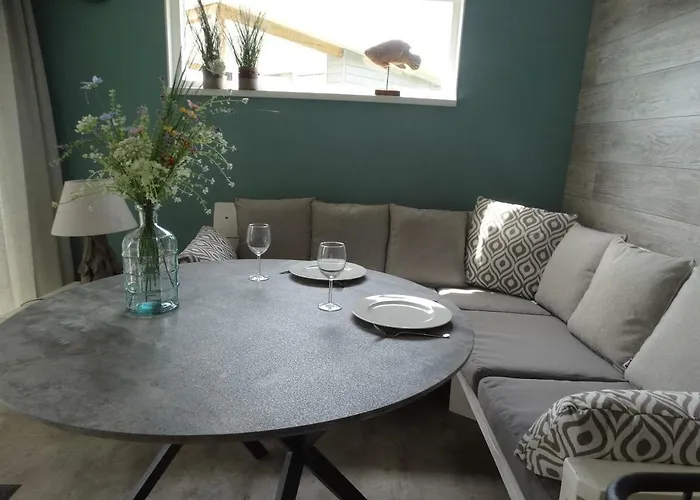 Lodge Beach Lodges Oostvoorne *